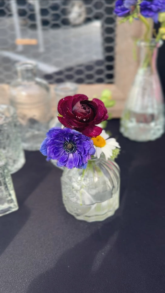 Bud Vase Arrangement